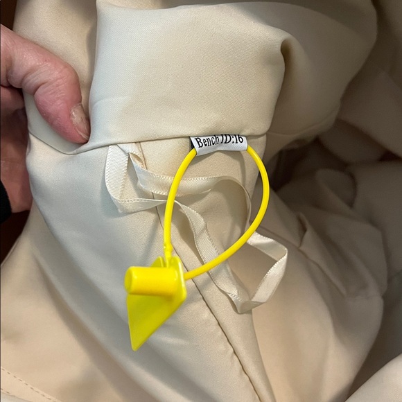 Elegant Gold Champagne Evening Gown Mother of The Bride Dress Size 6 - Picture 14 of 14